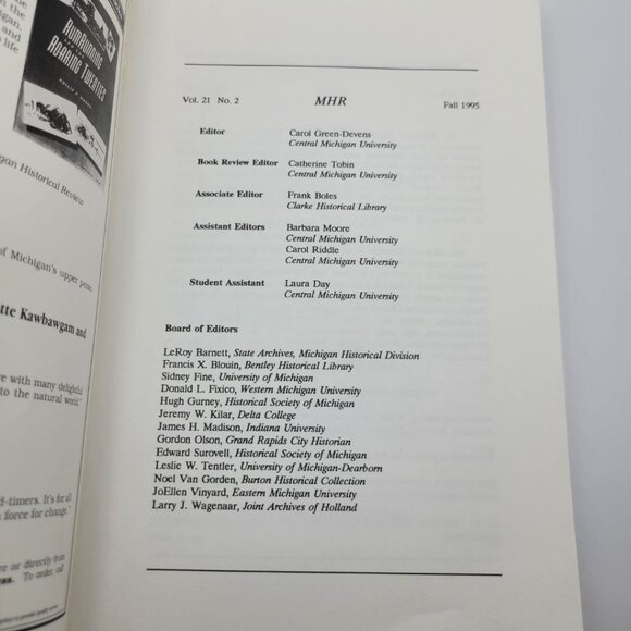 The Michigan Historical Review Fall 1995 Volume 22 No 2 Great Lakes Midwest Book - Picture 4 of 8